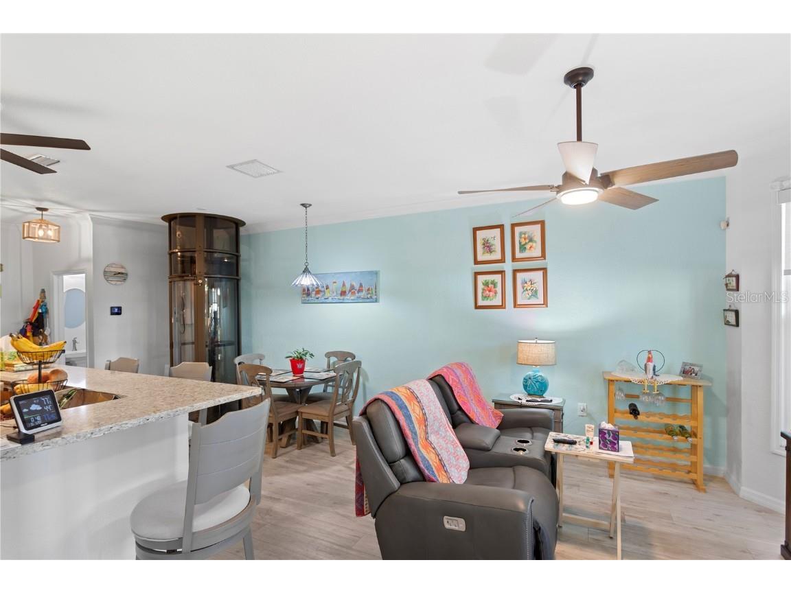 350 2nd Street N #6 Saint Petersburg FL 33701 TB8445257 image8