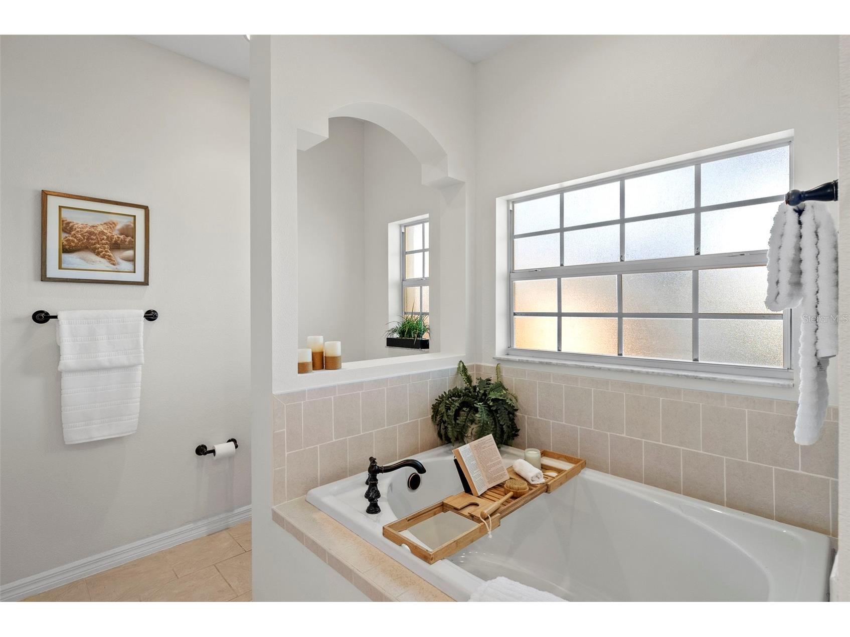 350 47th Avenue N Saint Petersburg FL 33703 TB8507250 image23