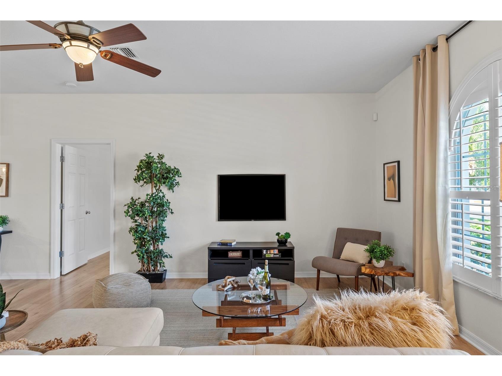 350 47th Avenue N Saint Petersburg FL 33703 TB8507250 image5