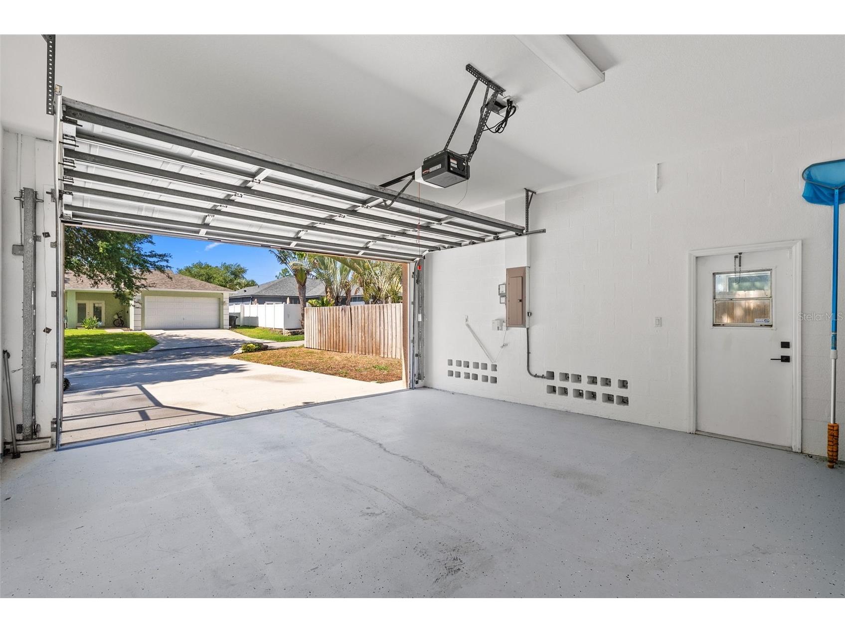 350 47th Avenue N Saint Petersburg FL 33703 TB8507250 image53