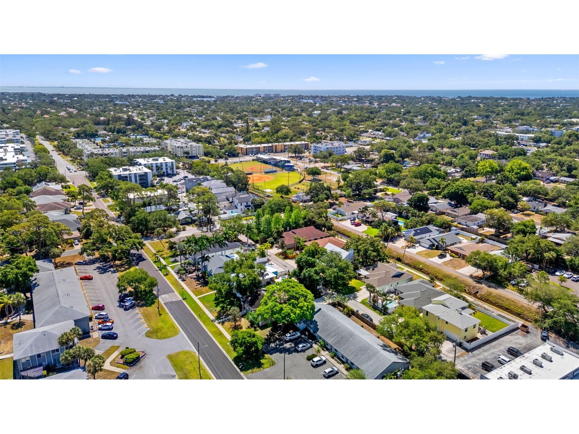 350 47th Avenue N Saint Petersburg FL 33703 TB8507250 image63