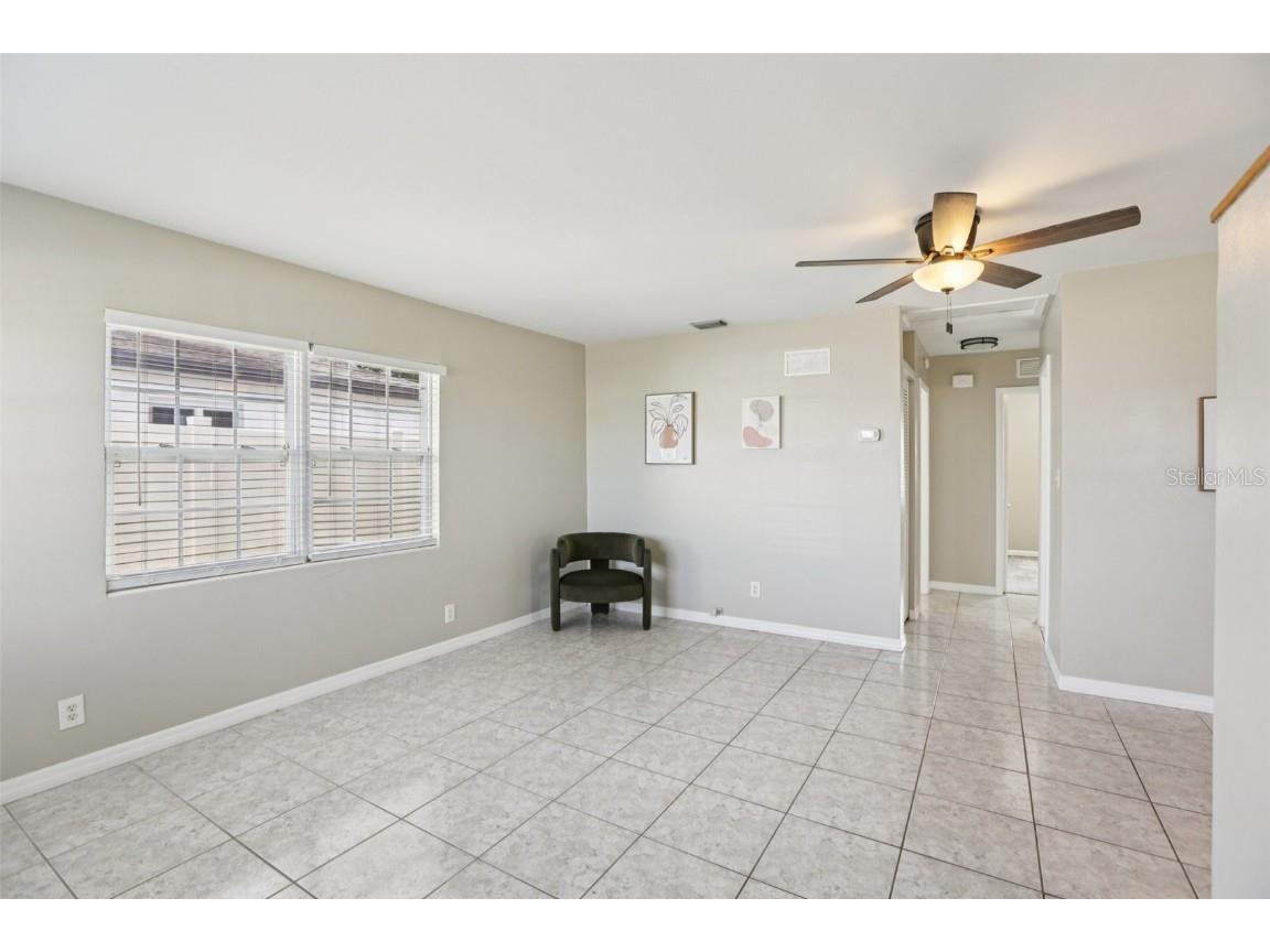 350 51st Avenue N Saint Petersburg FL 33703 TB8442869 image19