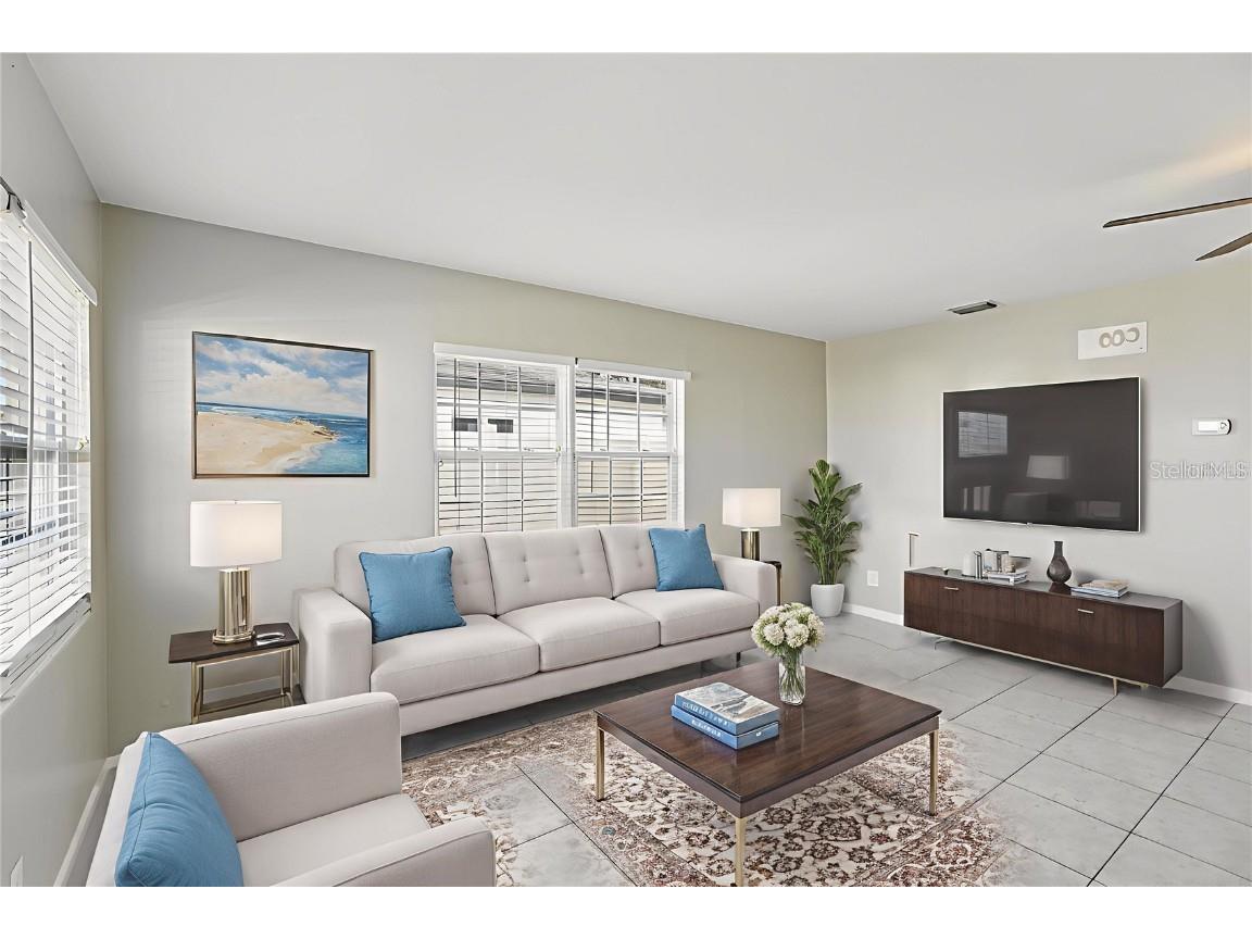 350 51st Avenue N Saint Petersburg FL 33703 TB8442869 image2