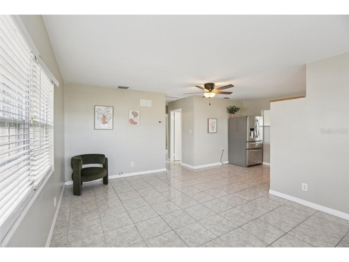 350 51st Avenue N Saint Petersburg FL 33703 TB8442869 image20