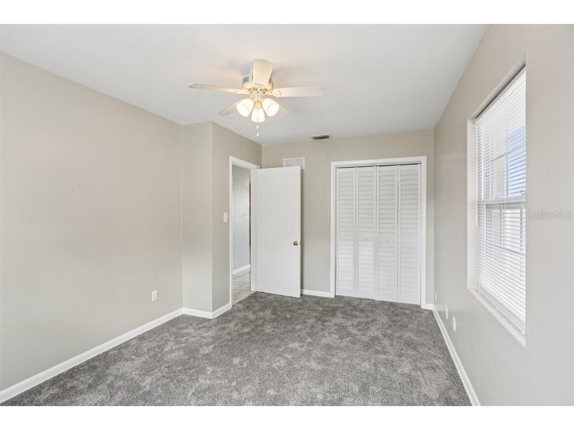 350 51st Avenue N Saint Petersburg FL 33703 TB8442869 image32