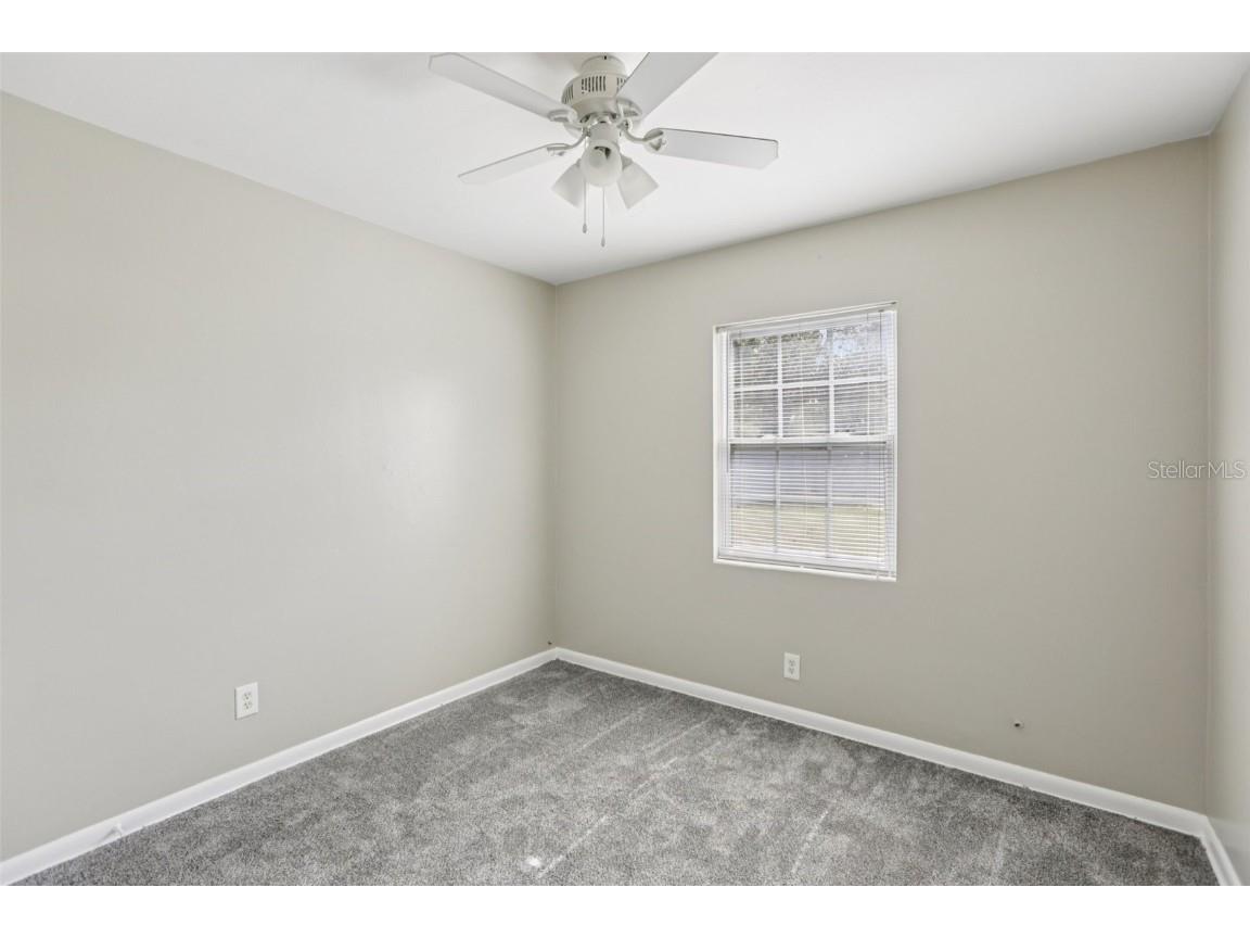 350 51st Avenue N Saint Petersburg FL 33703 TB8442869 image39