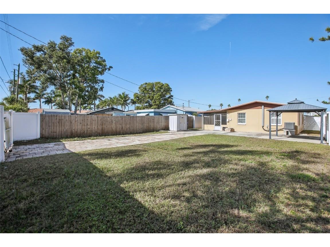 350 51st Avenue N Saint Petersburg FL 33703 TB8442869 image41