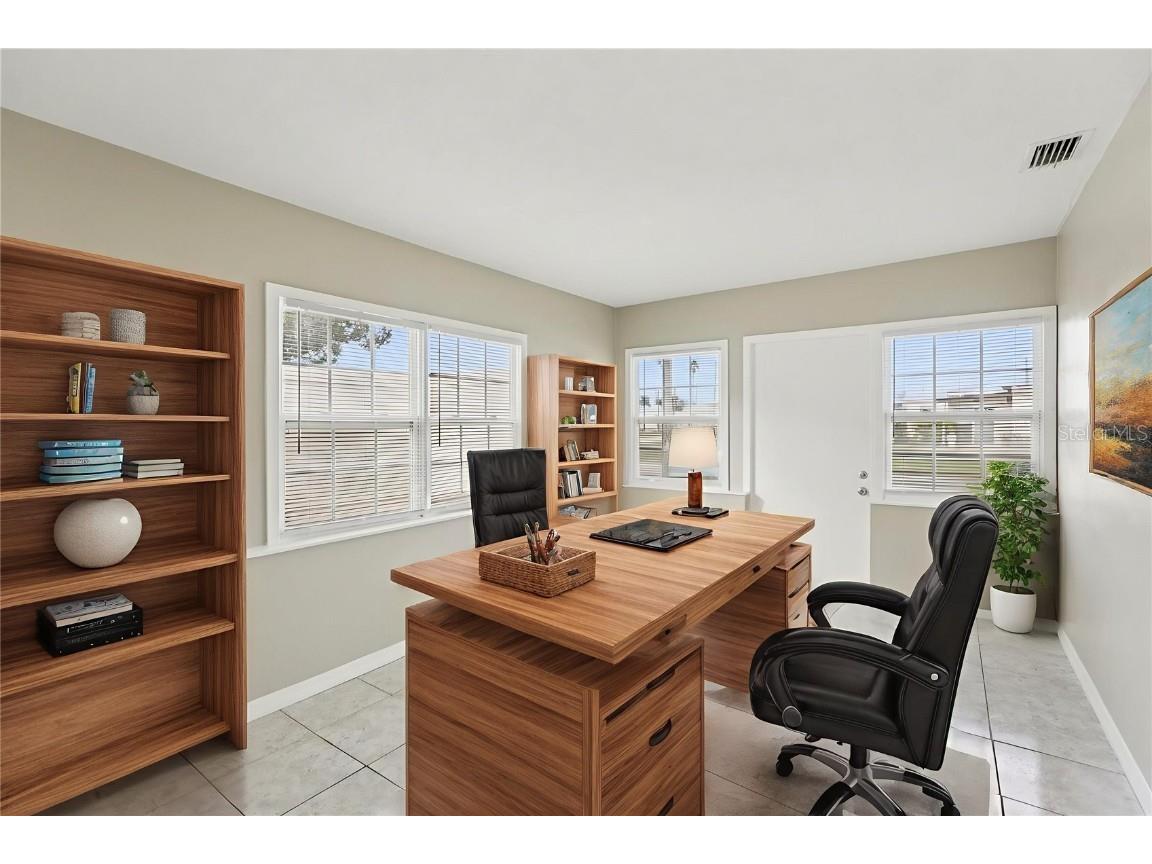 350 51st Avenue N Saint Petersburg FL 33703 TB8442869 image6