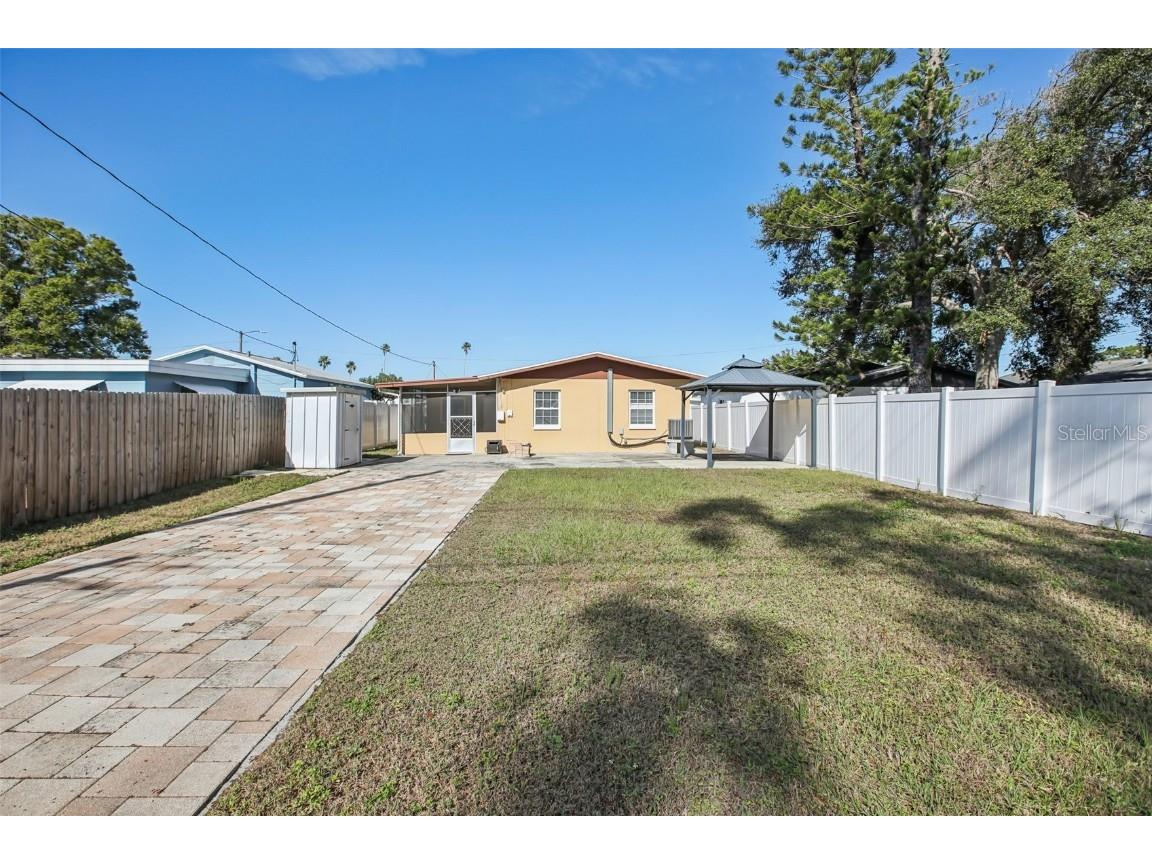 350 51st Avenue N Saint Petersburg FL 33703 TB8442869 image9