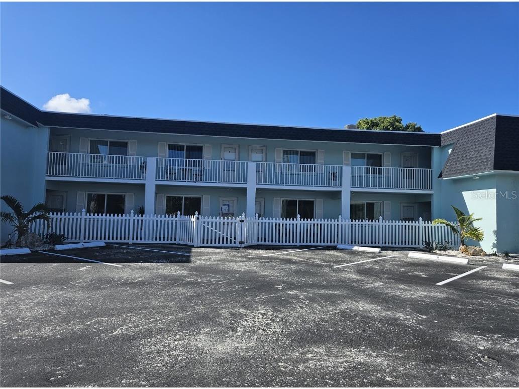 350 73rd Avenue #6 Saint Pete Beach FL 33706 U8241669 image1