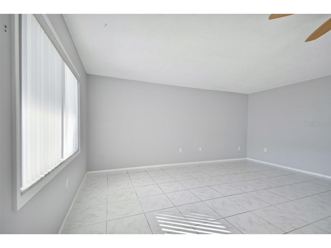 350 79th Avenue N #108 Saint Petersburg FL 33702 TB8437433 image5