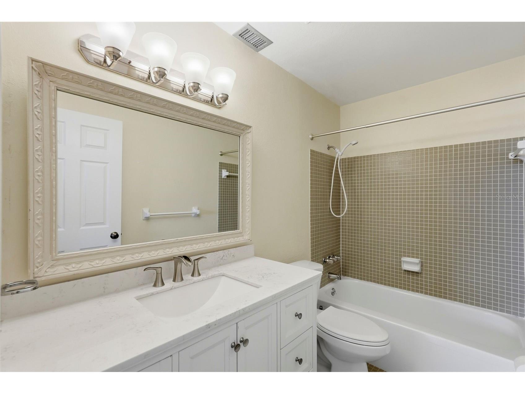 350 79th Avenue N #122 Saint Petersburg FL 33702 TB8495782 image18