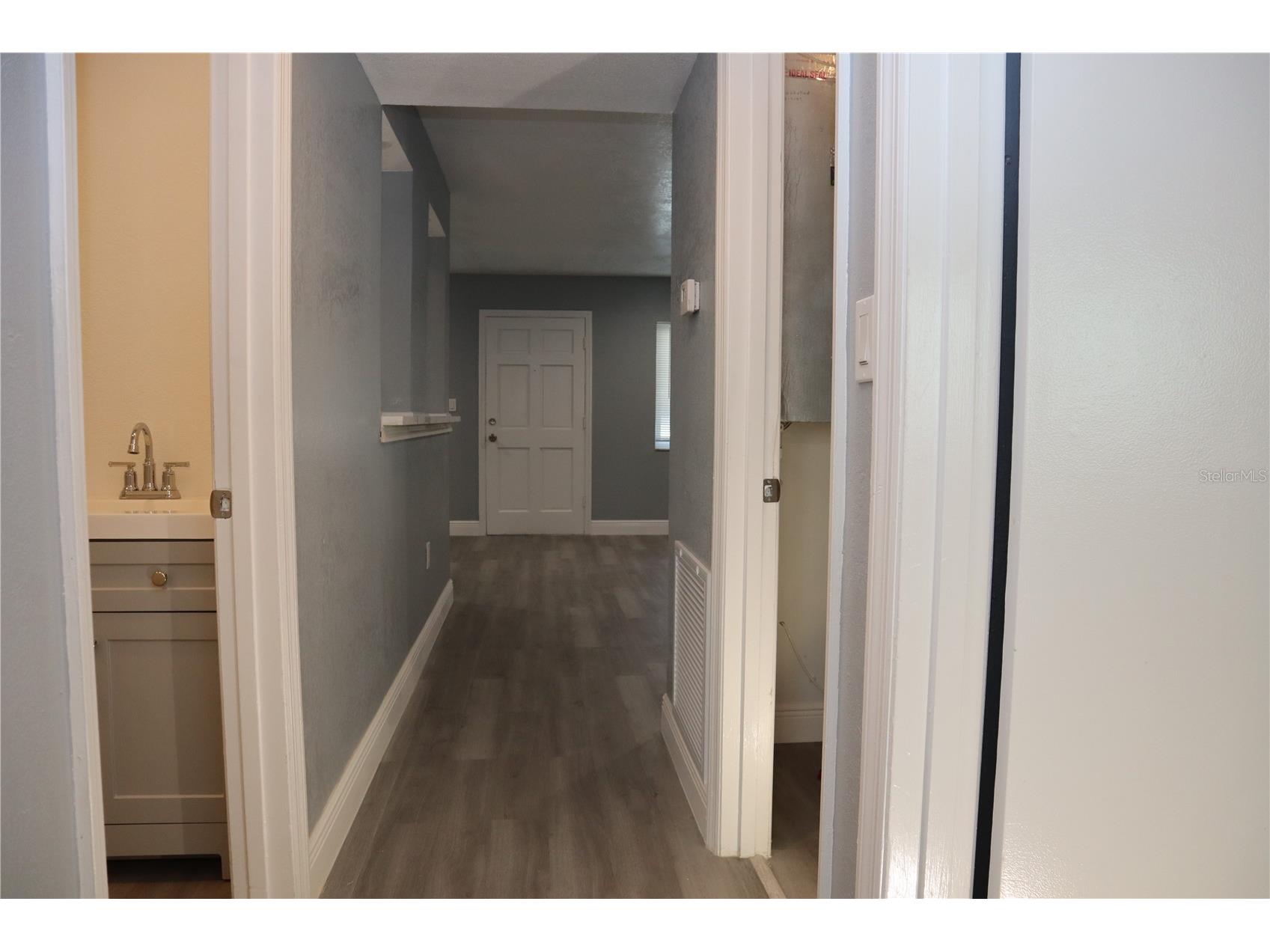 350 79th Avenue N #236 Saint Petersburg FL 33702 TB8420006 image12