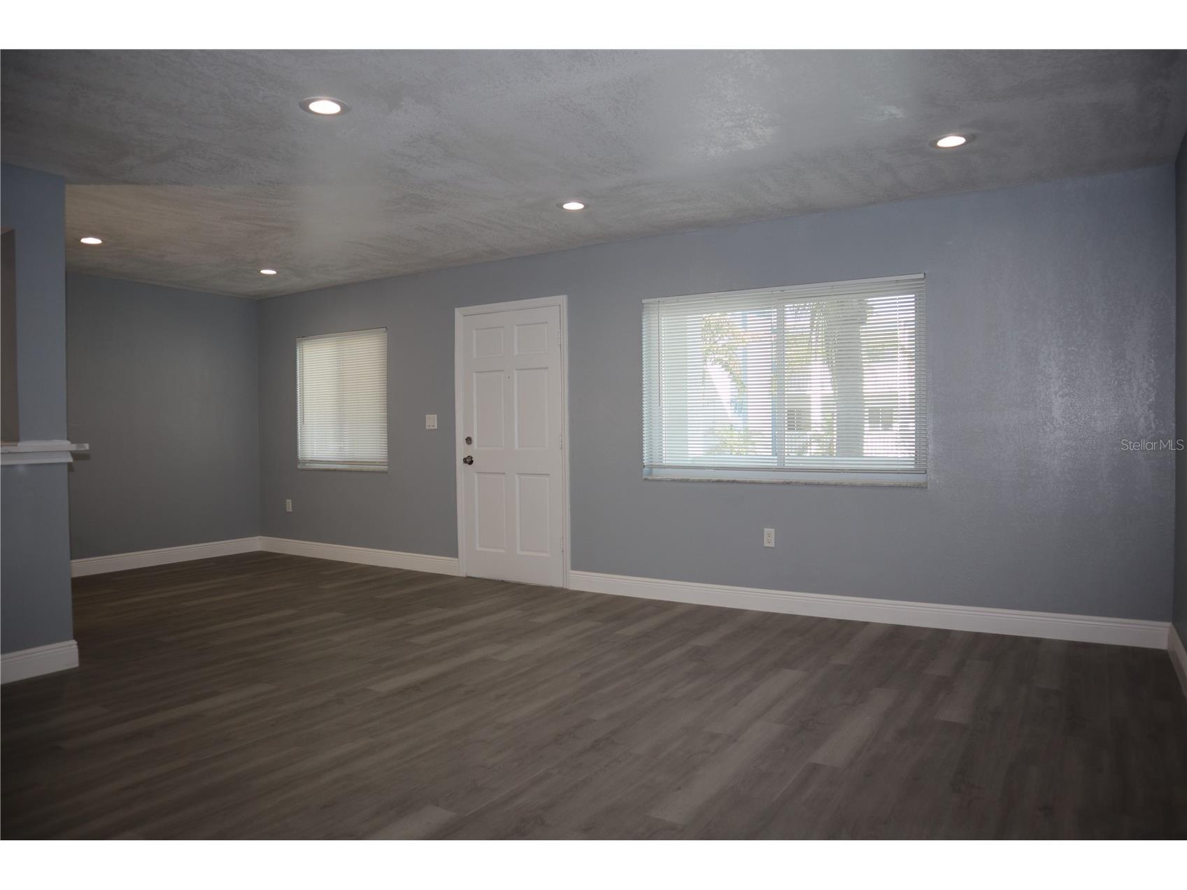 350 79th Avenue N #236 Saint Petersburg FL 33702 TB8420006 image4