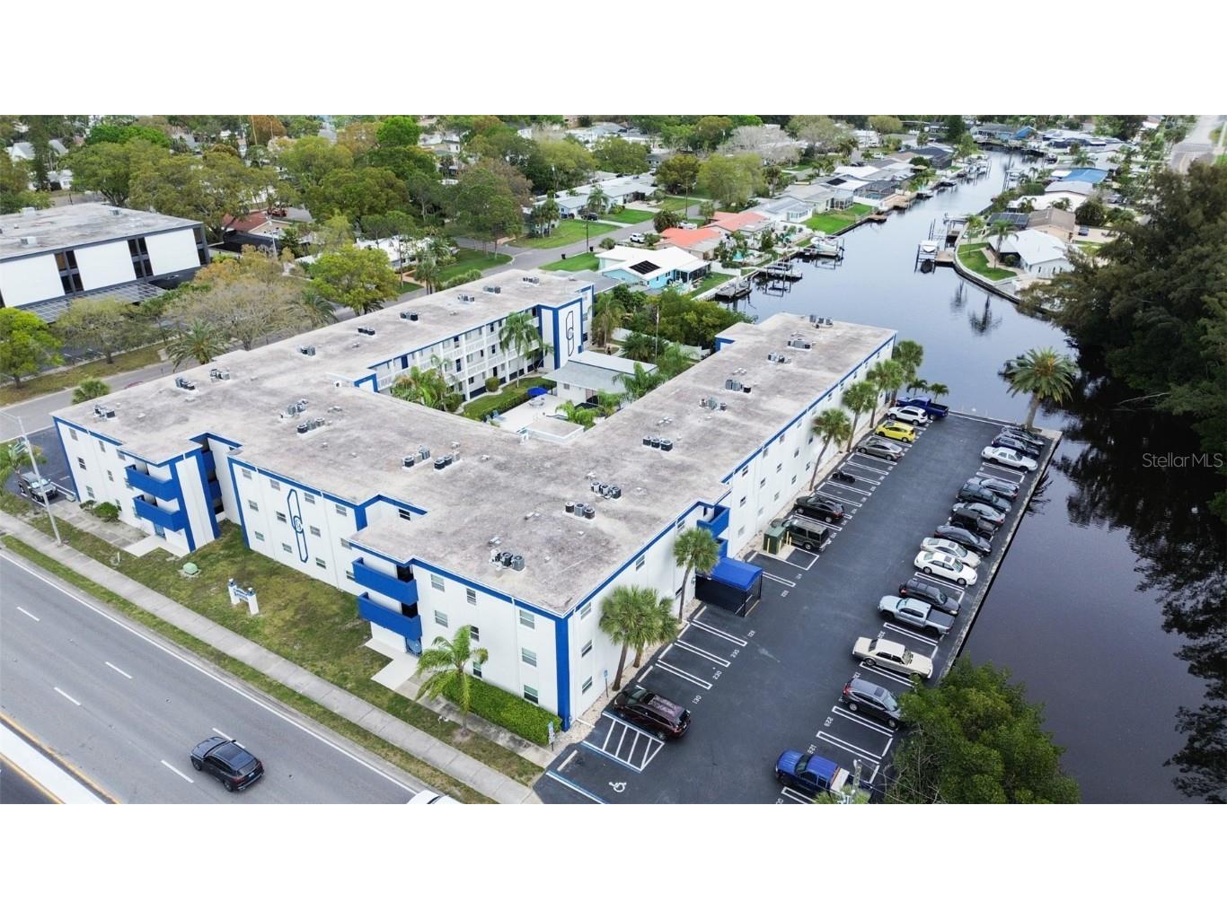 350 79th Avenue N #320 Saint Petersburg FL 33702 U8233696 image1