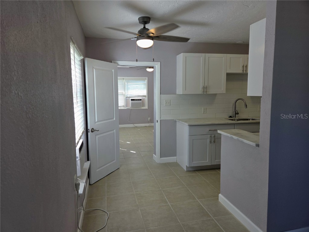 350 80th Avenue #A - LOWER Saint Pete Beach FL 33706 TB8422476 image10