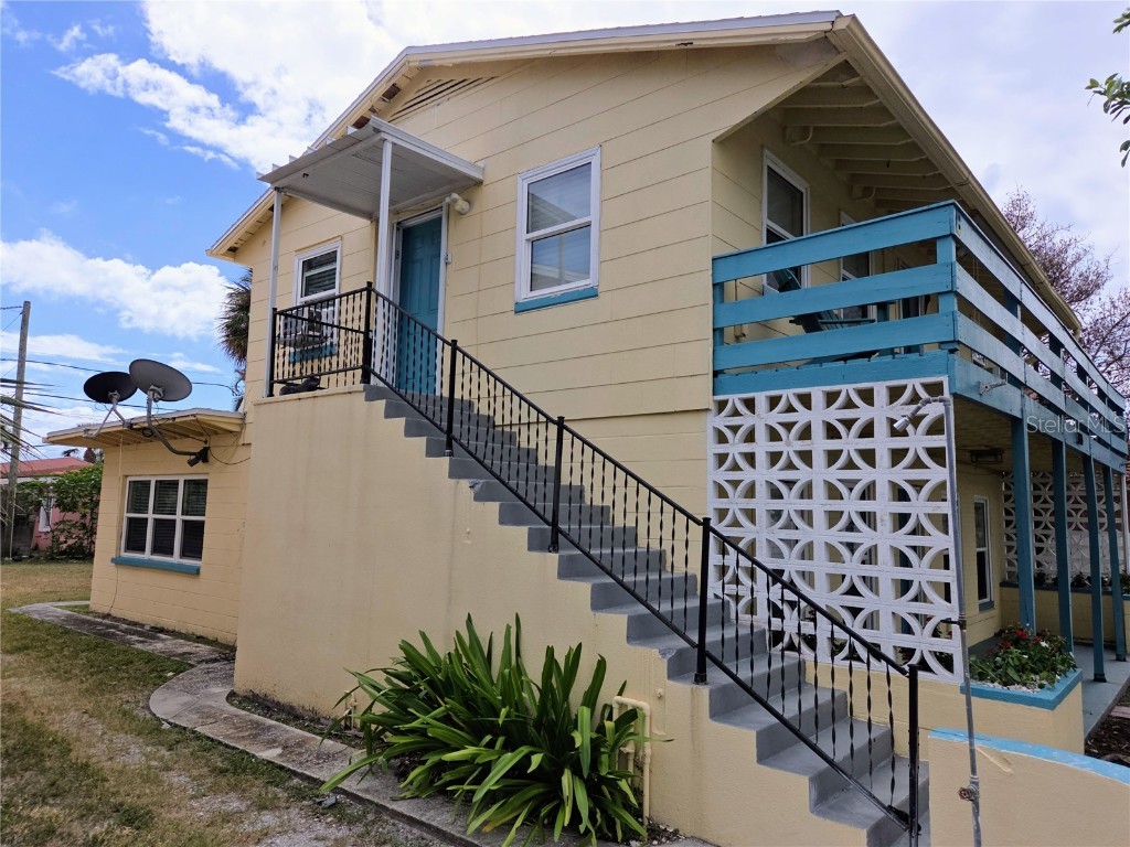 350 80th Avenue #A - LOWER Saint Pete Beach FL 33706 TB8422476 image4