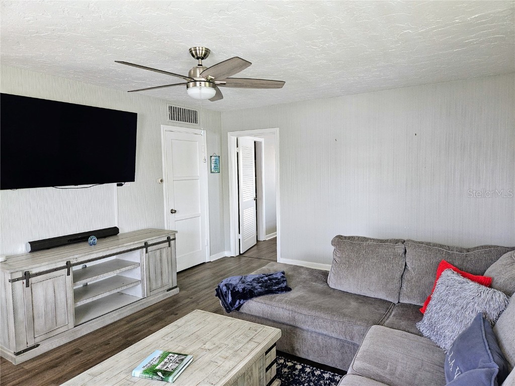 350 80th Avenue #B-UPPER Saint Pete Beach FL 33706 TB8395199 image11