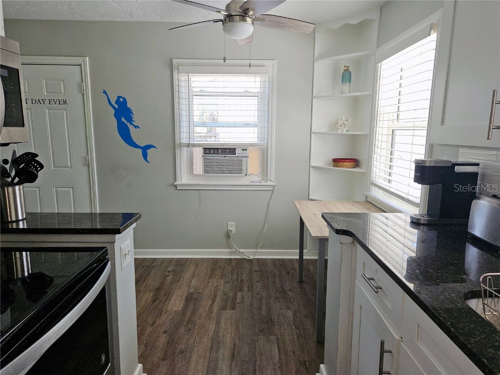 350 80th Avenue #B-UPPER Saint Pete Beach FL 33706 TB8395199 image17