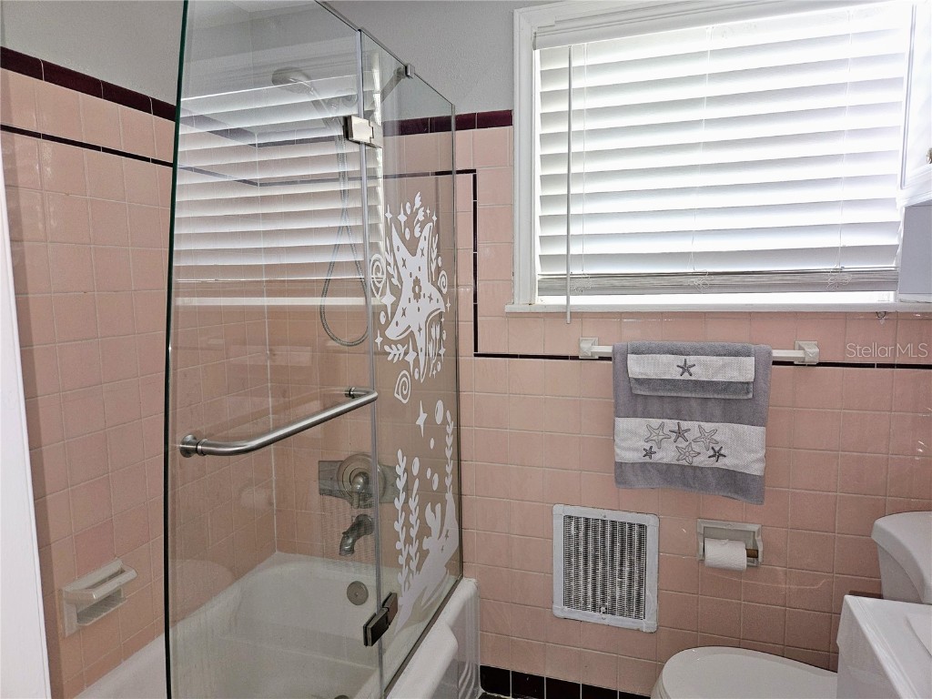 350 80th Avenue #B-UPPER Saint Pete Beach FL 33706 TB8395199 image24