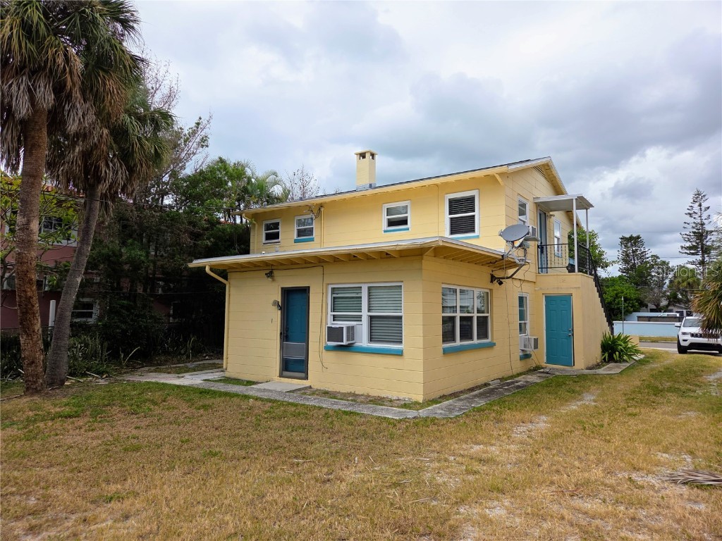 350 80th Avenue #B-UPPER Saint Pete Beach FL 33706 TB8395199 image5