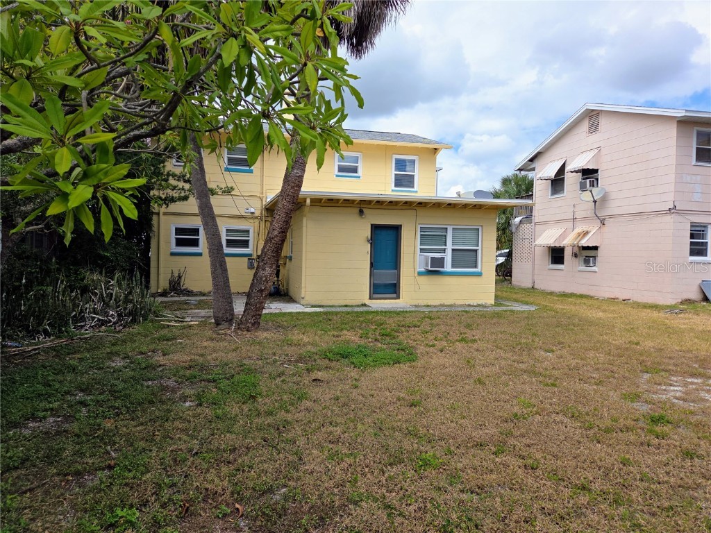 350 80th Avenue #B-UPPER Saint Pete Beach FL 33706 TB8395199 image6