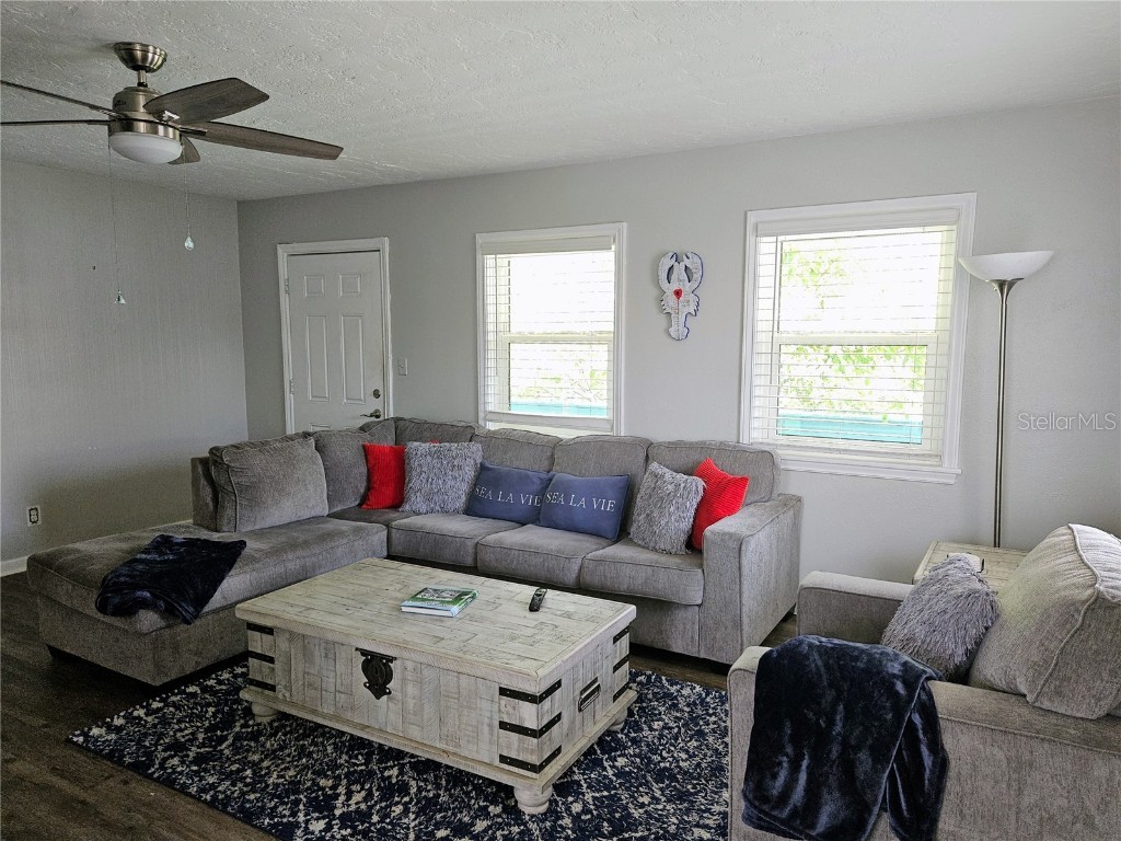 350 80th Avenue #B-UPPER Saint Pete Beach FL 33706 TB8395199 image9