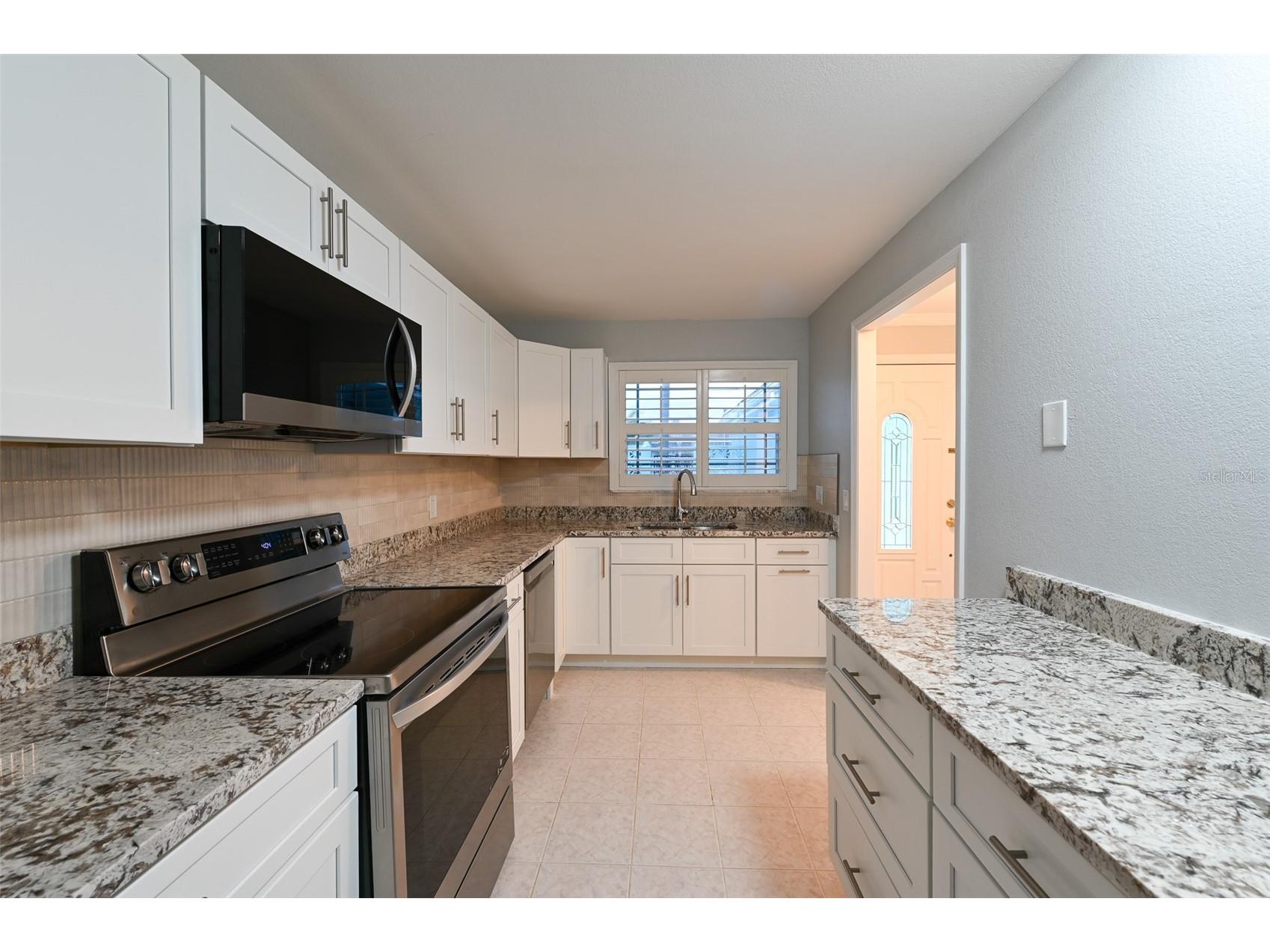 350 Boca Ciega Point Blvd Saint Petersburg FL 33708 TB8465112 image11