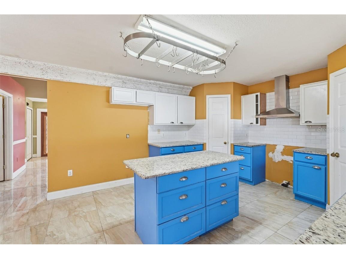 350 Corsica Court Kissimmee FL 34758 TB8454484 image17