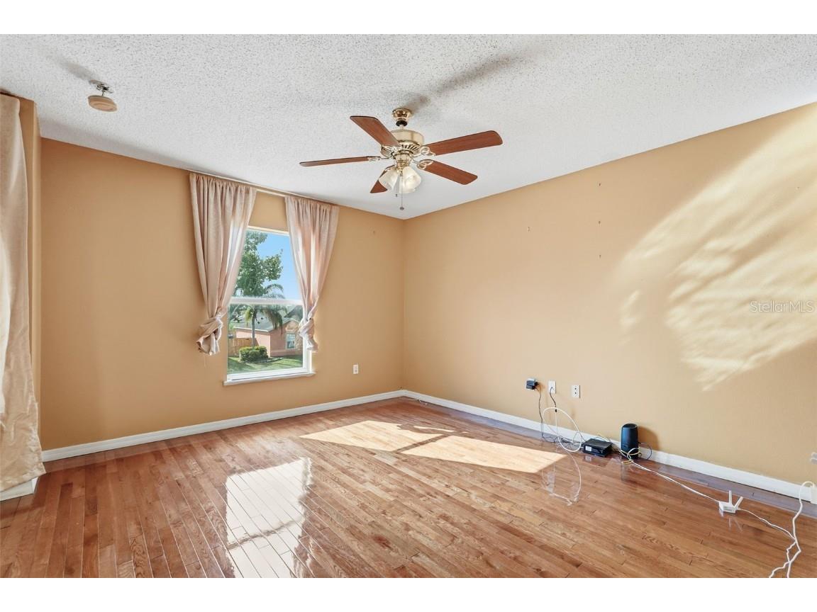 350 Corsica Court Kissimmee FL 34758 TB8454484 image32