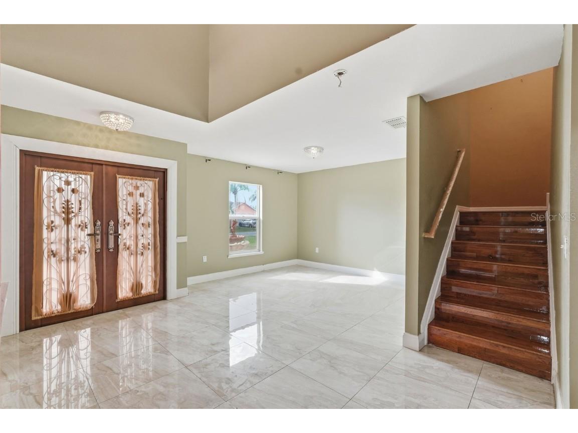 350 Corsica Court Kissimmee FL 34758 TB8454484 image5