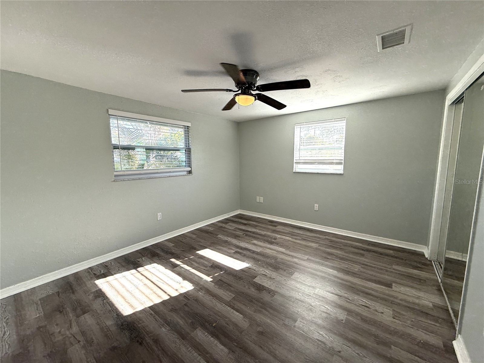 350 Elmstreet Court #6 Englewood FL 34223 A4693744 image6