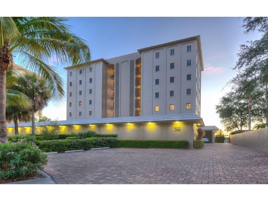 350 Golden Gate Point #11 Sarasota FL 34236 - SARASOTA BAY A4639634 image1