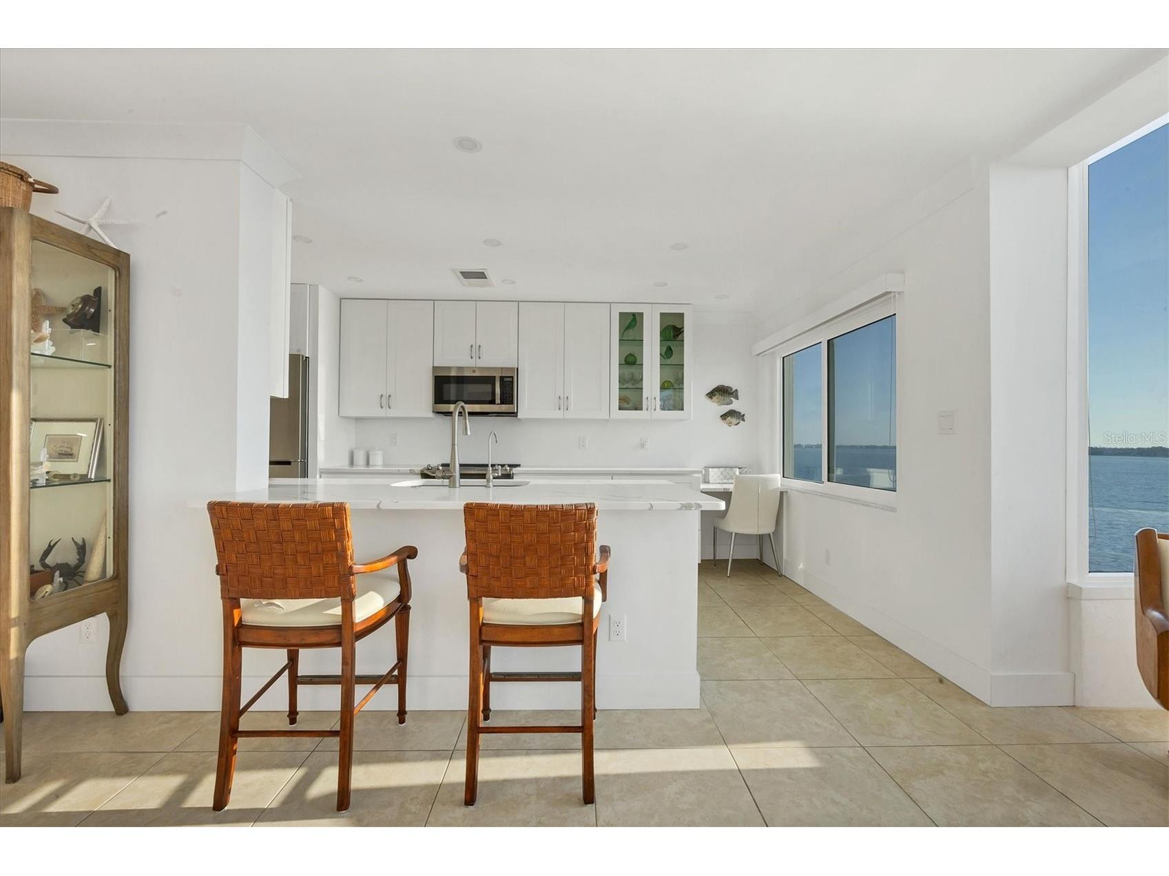 350 Golden Gate Point #62 Sarasota FL 34236 - SARASOTA BAY A4674150 image16