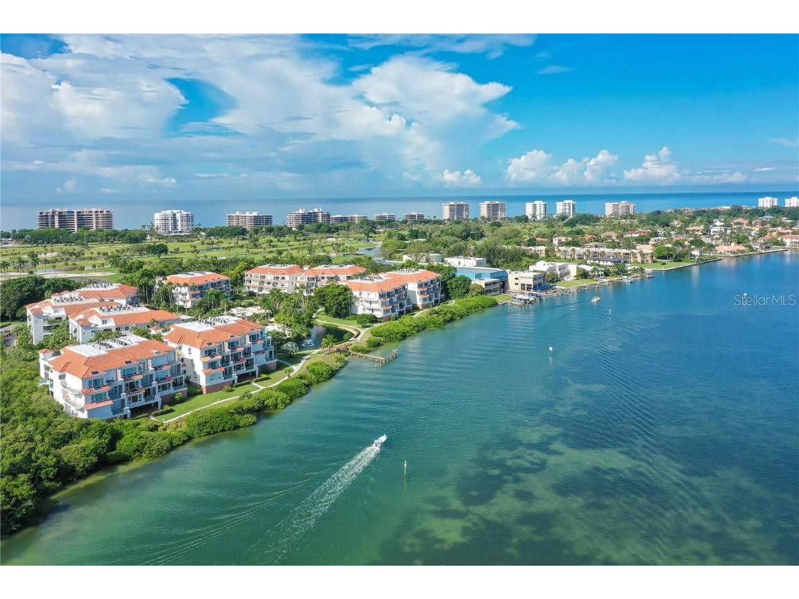 350 Gulf Of Mexico Drive #211 Longboat Key FL 34228 - SARASOTA BAY A4667037 image1