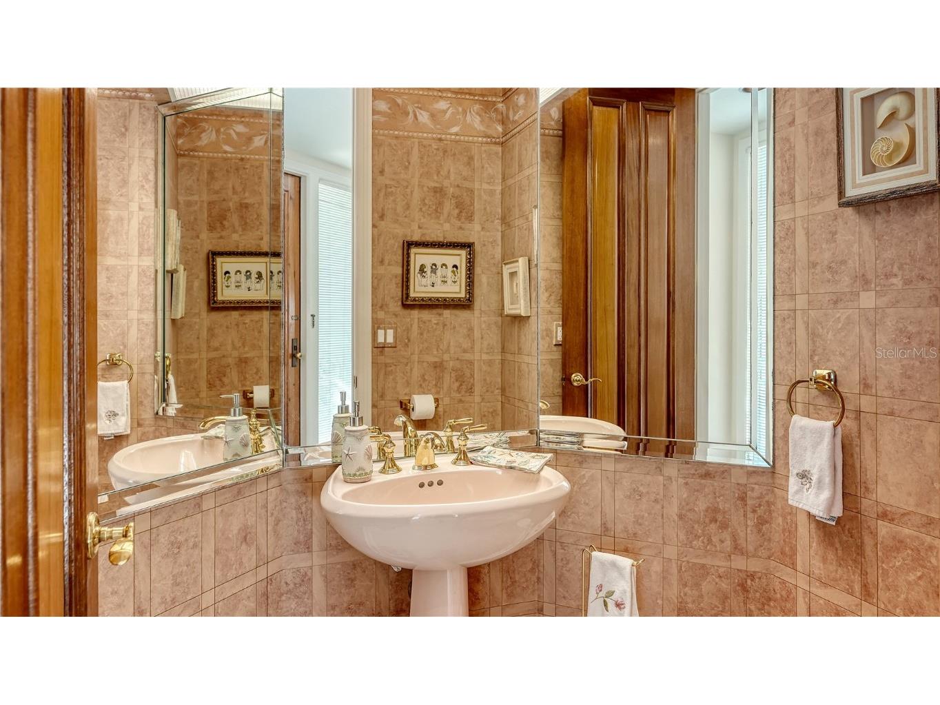 350 Gulf Of Mexico Drive #211 Longboat Key FL 34228 - SARASOTA BAY A4667037 image11