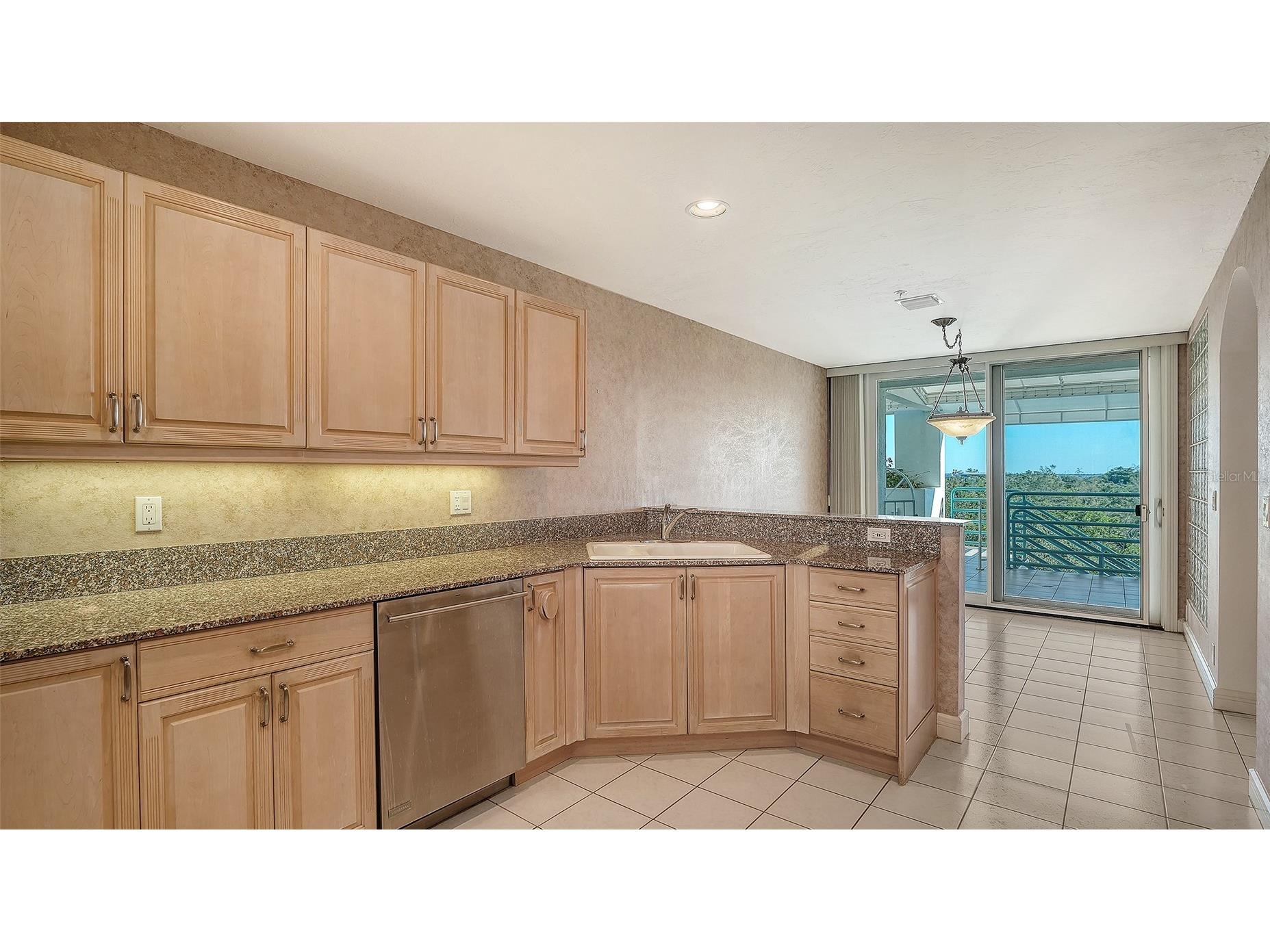 350 Gulf Of Mexico Drive #234 Longboat Key FL 34228 - SARASOTA BAY A4678529 image11