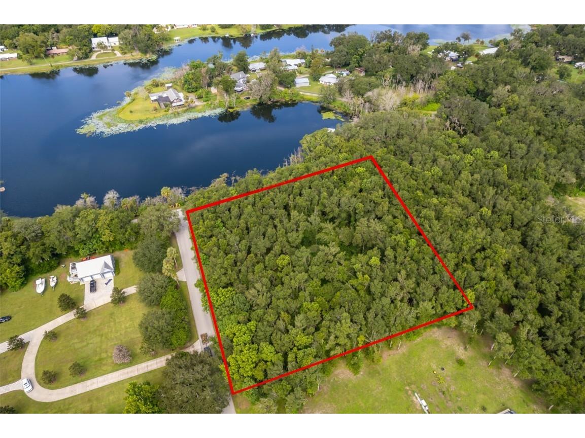 350 Lemon Avenue Lake Helen FL 32744 O6337992 image1