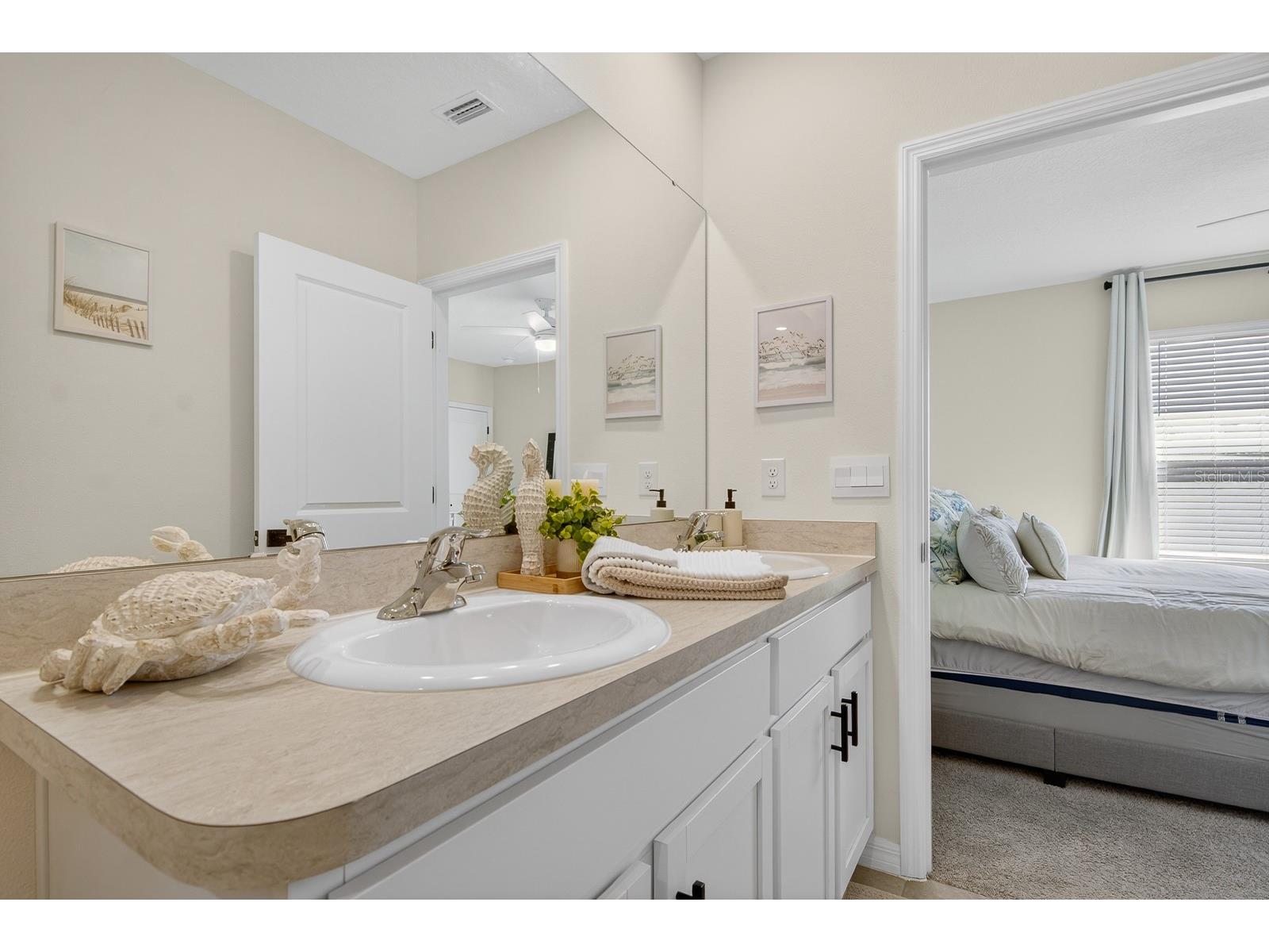 350 Mangrove Shade Circle Apollo Beach FL 33572 TB8488834 image18
