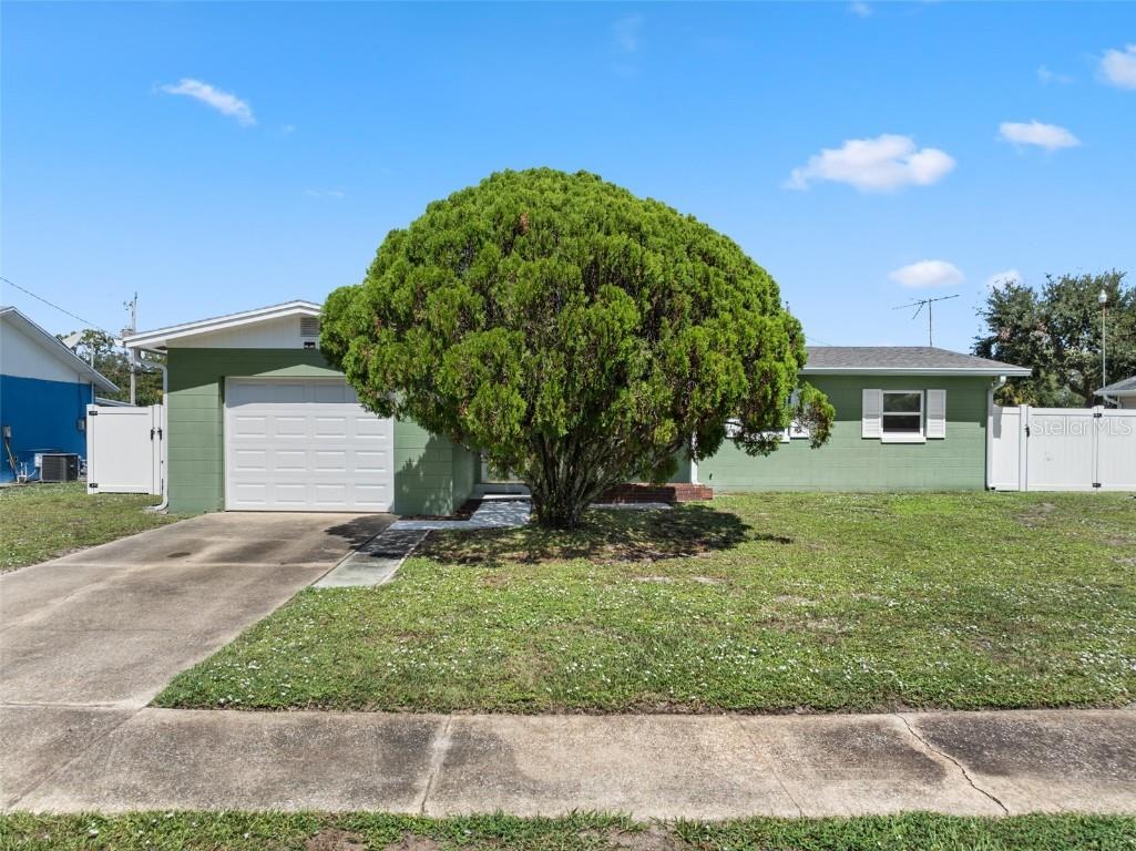 350 Maple Place Titusville FL 32780 O6348097 image1