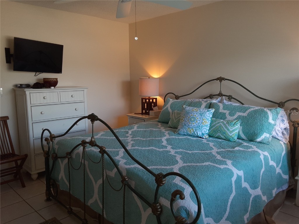 350 S Polk Drive #207 Sarasota FL 34236 A4549916 image11