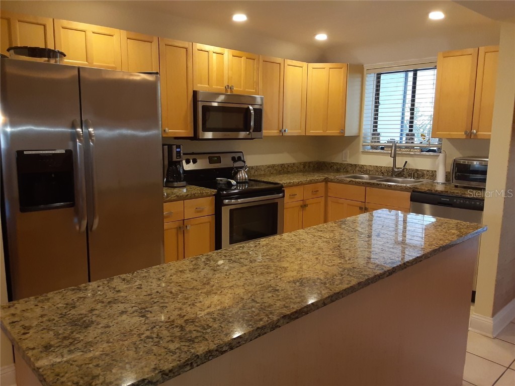 350 S Polk Drive #207 Sarasota FL 34236 A4549916 image3