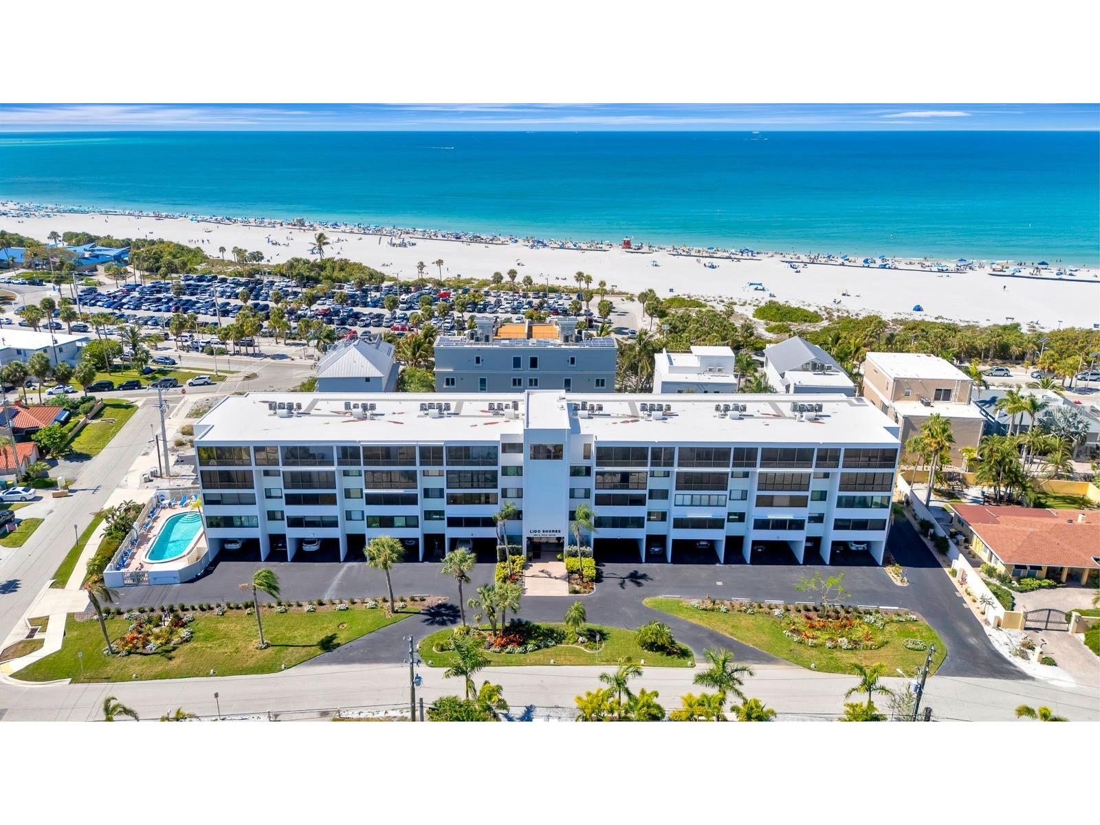 350 S Polk Drive #302 Sarasota FL 34236 A4690291 image1