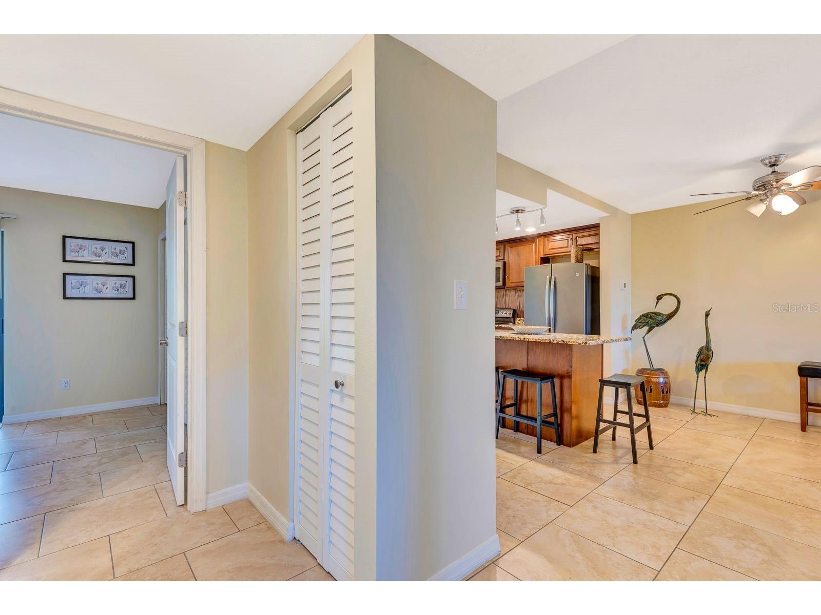 350 S Polk Drive #302 Sarasota FL 34236 A4690291 image31