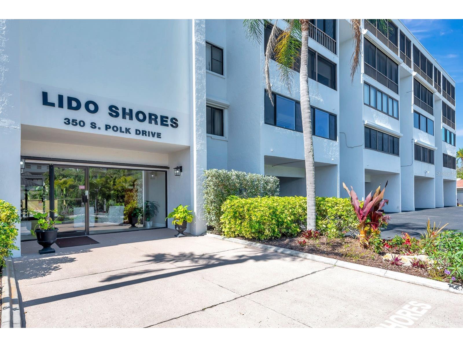 350 S Polk Drive #302 Sarasota FL 34236 A4690291 image4