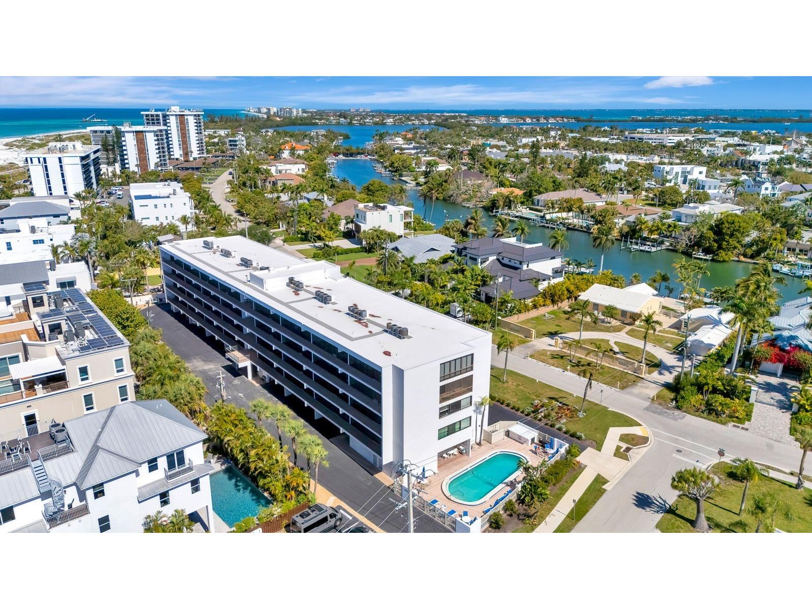 350 S Polk Drive #302 Sarasota FL 34236 A4690291 image51