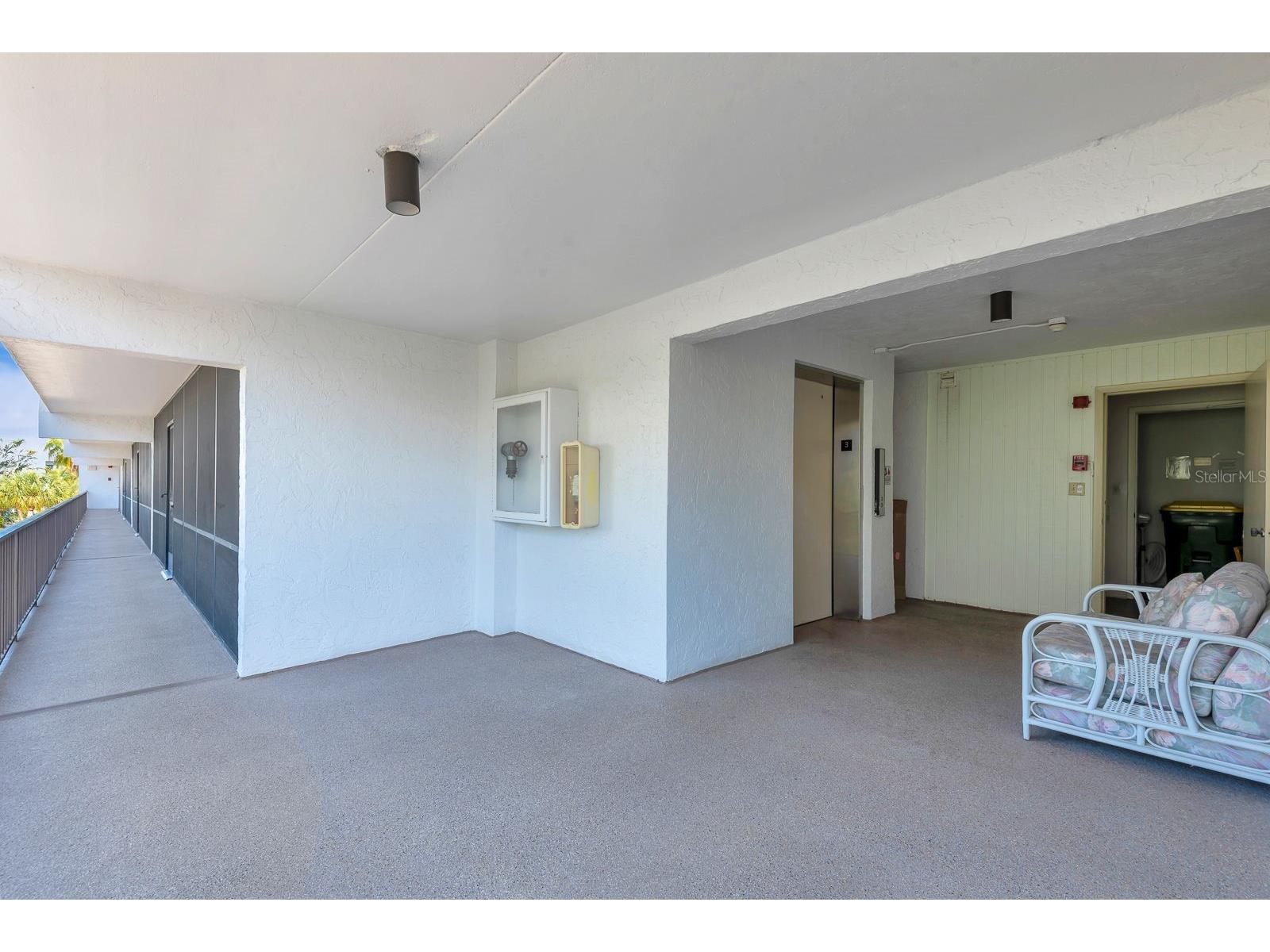 350 S Polk Drive #302 Sarasota FL 34236 A4690291 image8