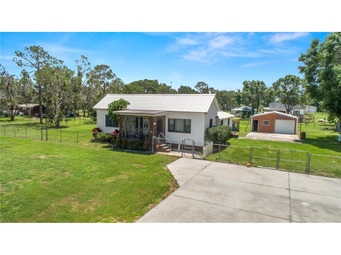 350 Tangerine Street Mulberry FL 33860 L4936887 image1