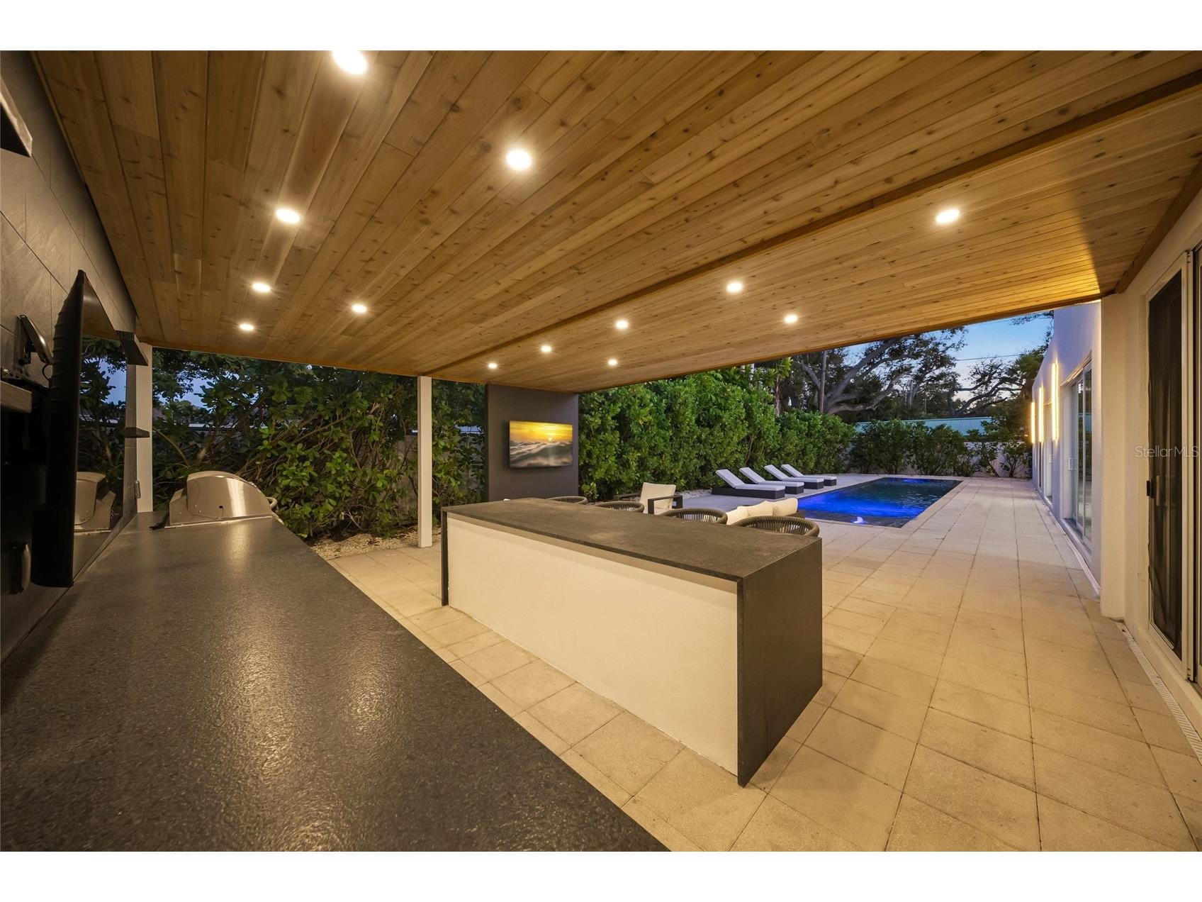 3500 Bay Shore Road Sarasota FL 34234 A4680165 image3