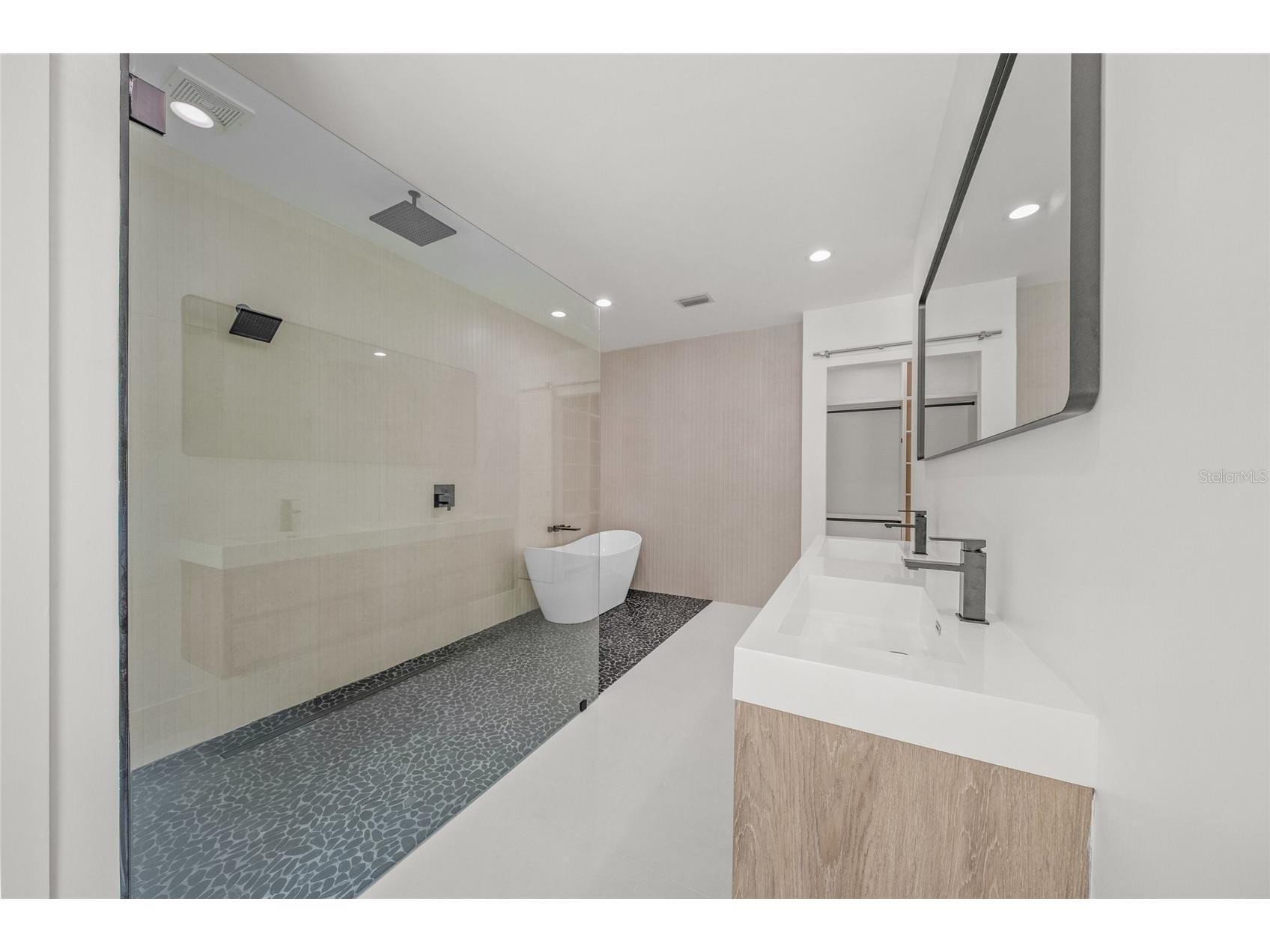 3500 Bay Shore Road Sarasota FL 34234 A4686843 image24